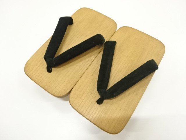 JAPANESE KIMONO / UNUSED MENS PAULOWNIA GETA (23 CM) FOR MEN